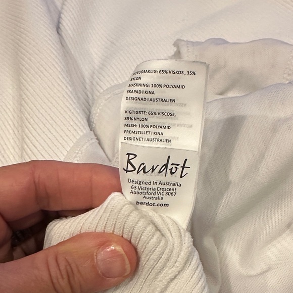 Bardot Off-White Sleeveless Mock Bodysuit - Picture 7 of 7